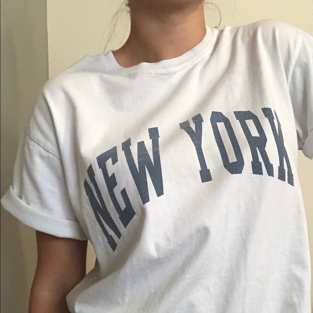 Brandy Melville t shirt